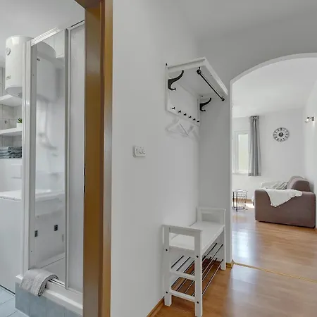 Apartment Near The Luxury Matteo