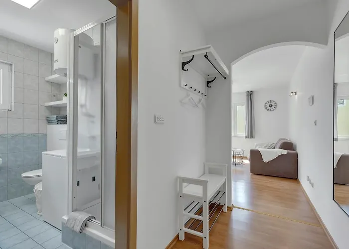 Apartment Near The Luxury Matteo