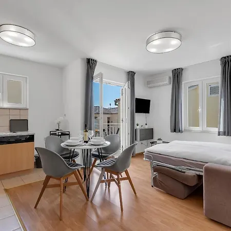 Appartamento Near The Luxury Matteo